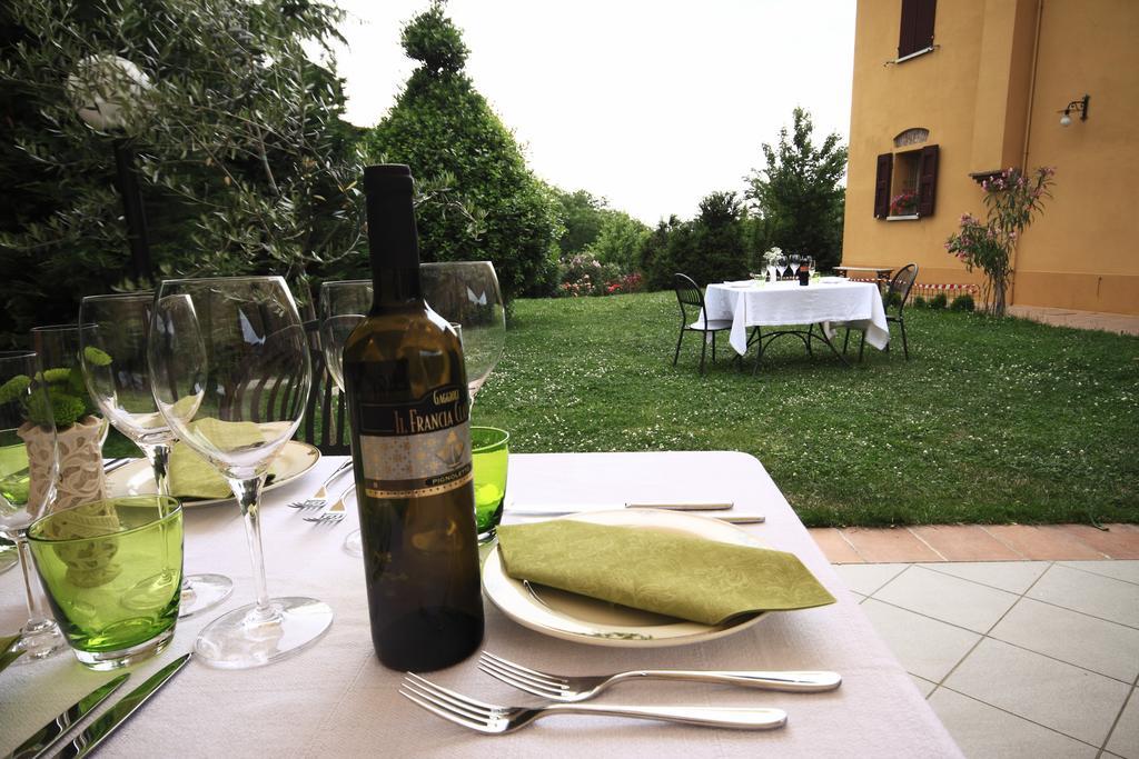 Agriturismo Gaggioli Borgo Delle Vigne Цола-Предоза Екстер'єр фото